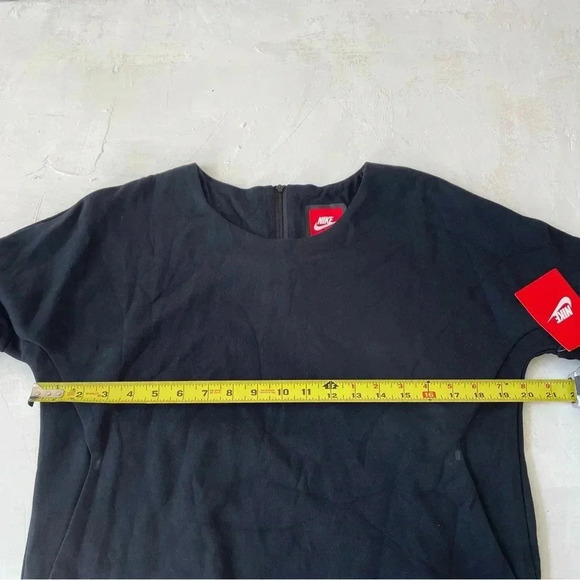 Nike NSW Tech Fleece Pullover Crew Sweatshirt Black Women's Size M NWT - Picture 6 of 10